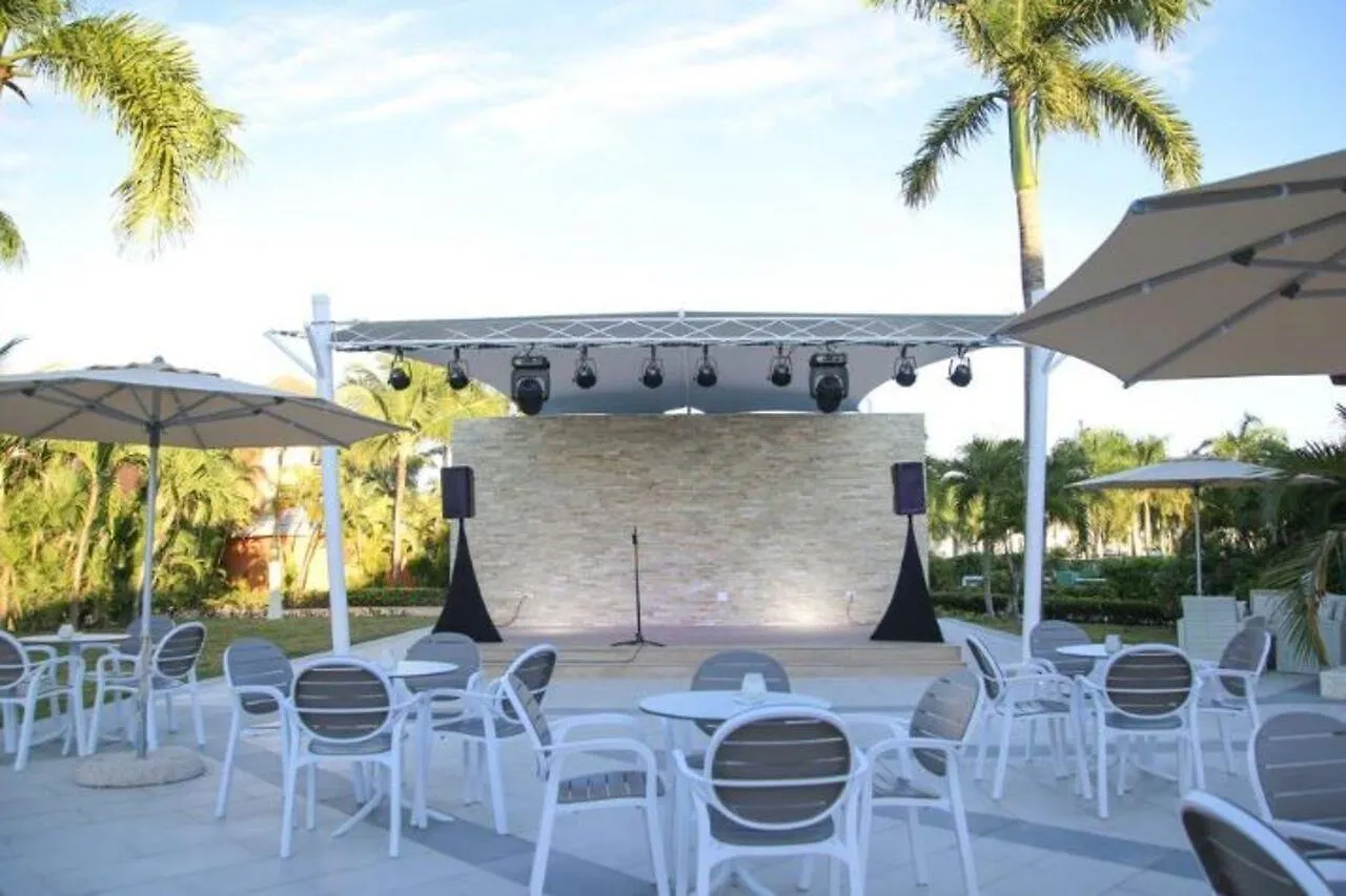 Bahia Principe Grand Punta Cana 5*,